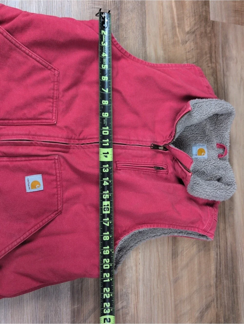 Vintage Carhartt Women’s WV001 624 Sherpa Lined Crabapple Pink Vest Size XL